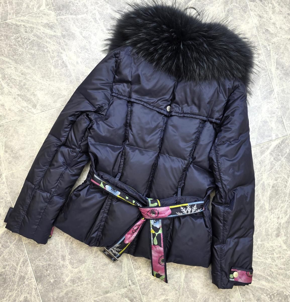 LEONARD （レオナール）ファー取り外し可能 ベルト付き ダウン  