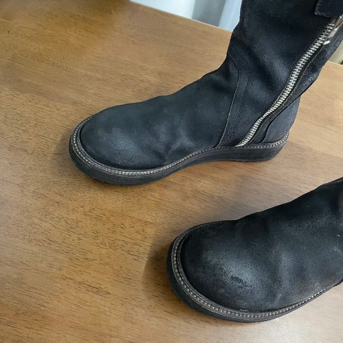 美品△ROGER VIVIER ロジェヴィヴィエ テンペット ヴィヴ ストラス