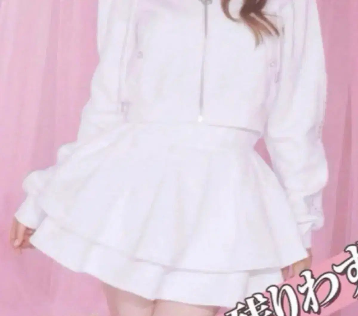 ミシェルマカロン セットアップ スカート 白 LIZLISA マズ NOEMIE