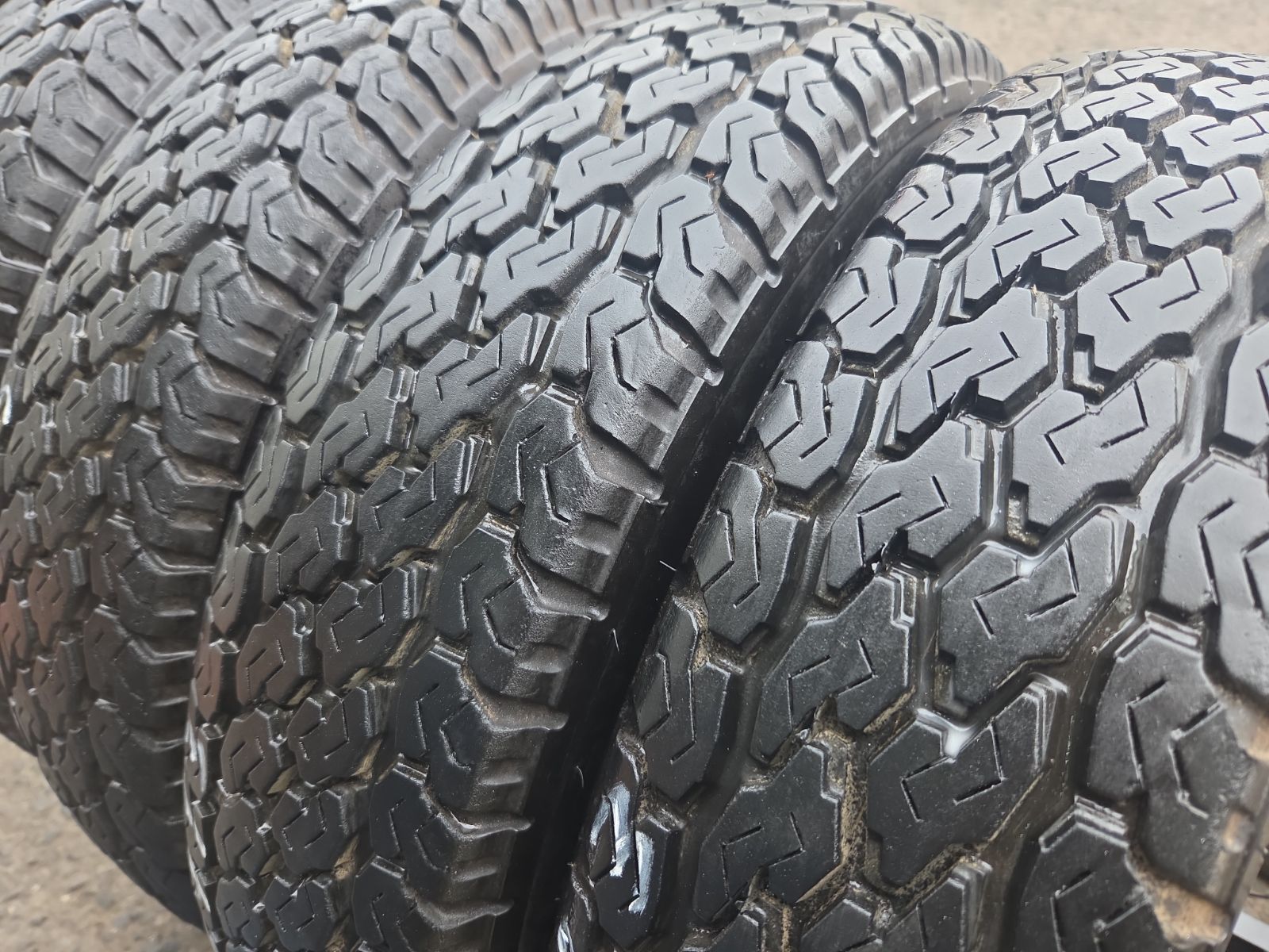 !! 145R13 6PR ダンロップ 4本 19年製 トラック パンクチェック済み FFCRYSTALESIA_COM