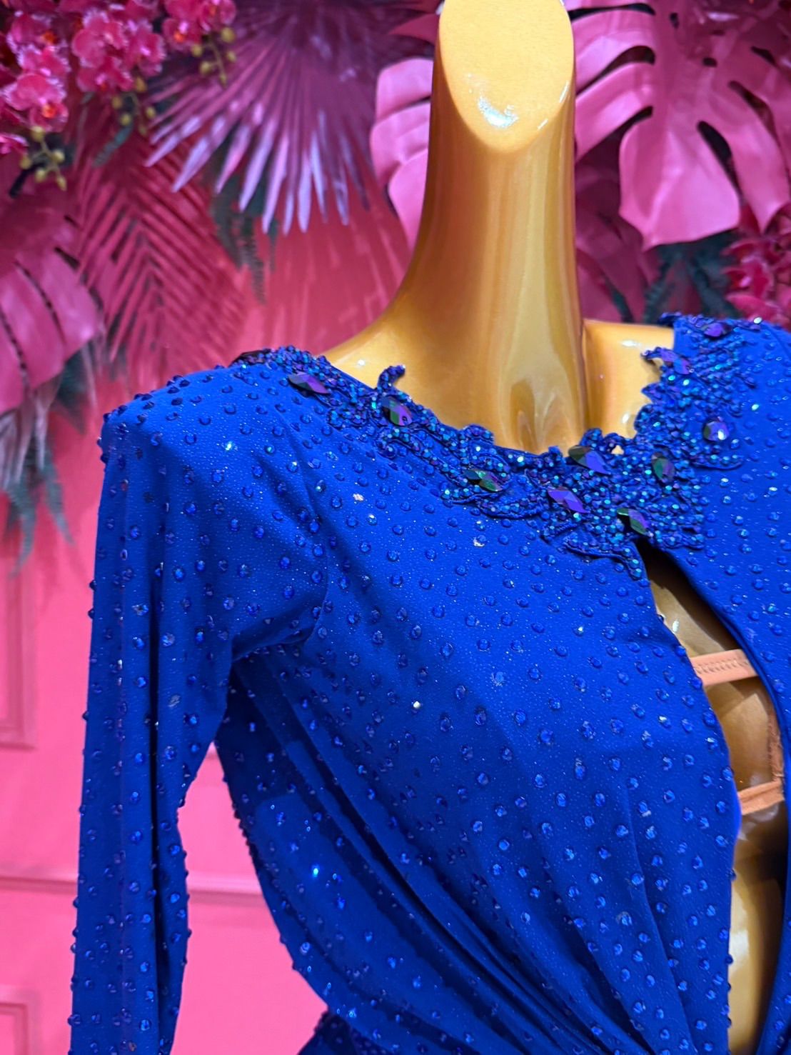 ジャンティ ラテンドレス