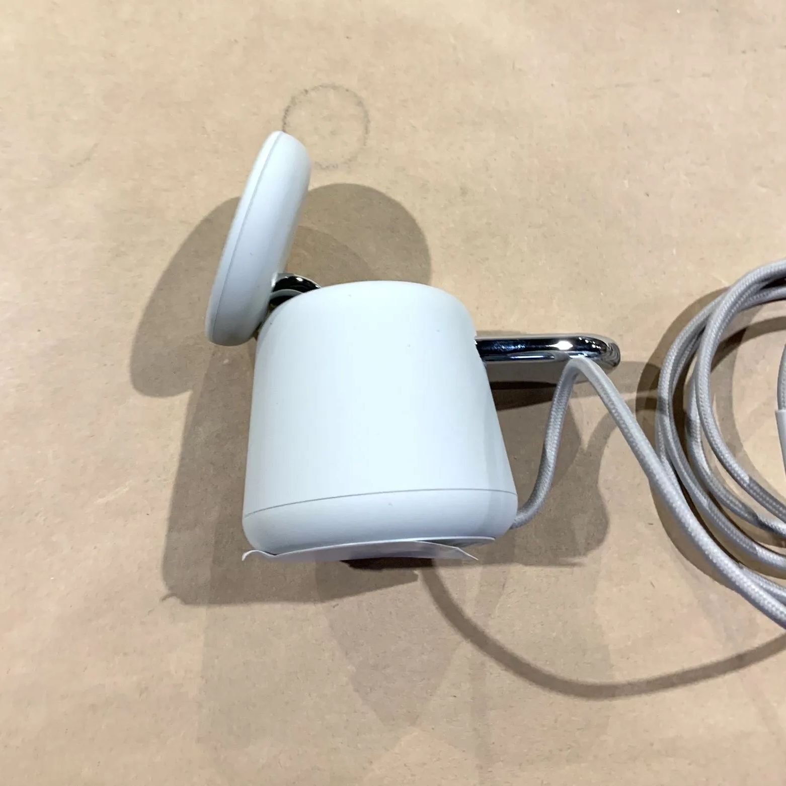 美品】Belkin 2 in 1 MagSafe充電器 最大15W高速充電 ワイヤレス 美品】Belkin 2 in 1 MagSafe充電器 最大15W高速充電 ワイヤレス