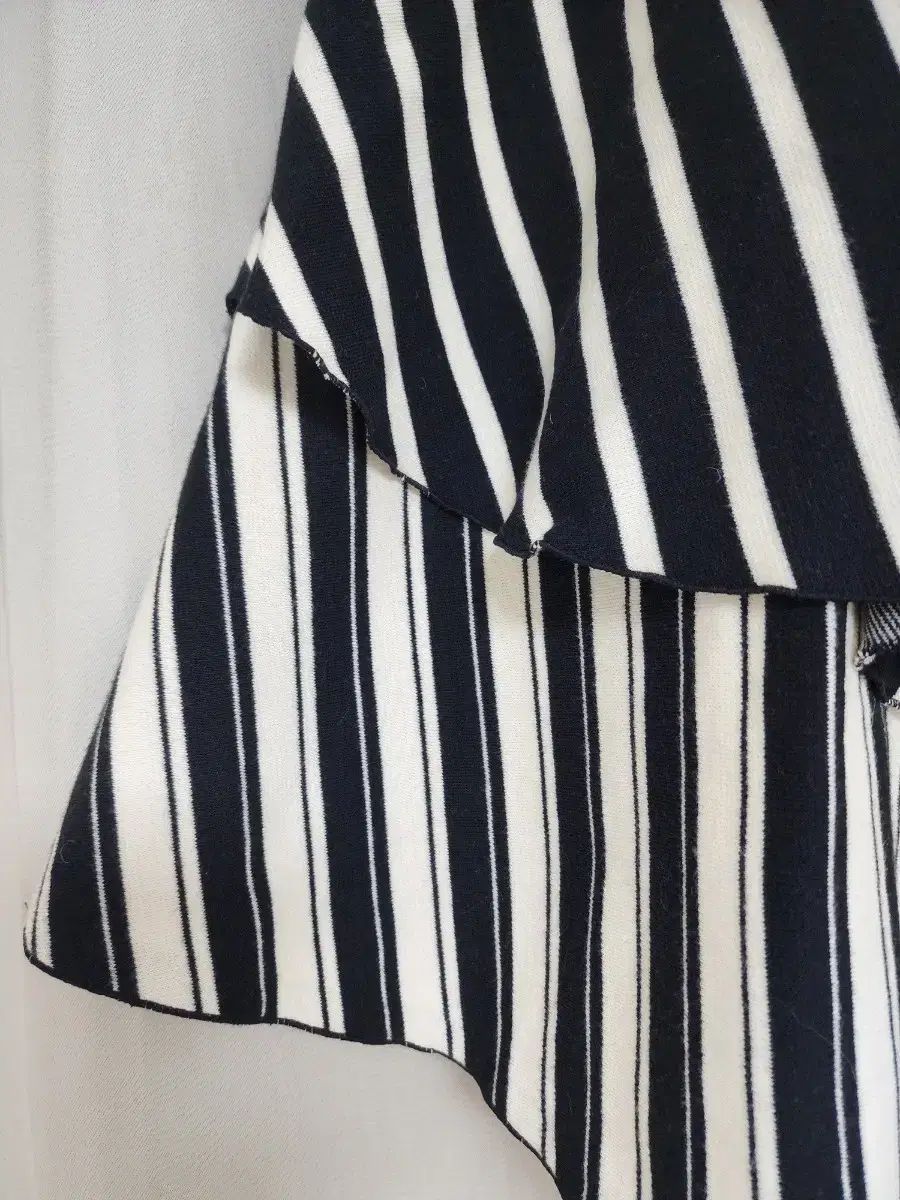 即日発送! O 2nd オッズセカンド ストライプ スカート