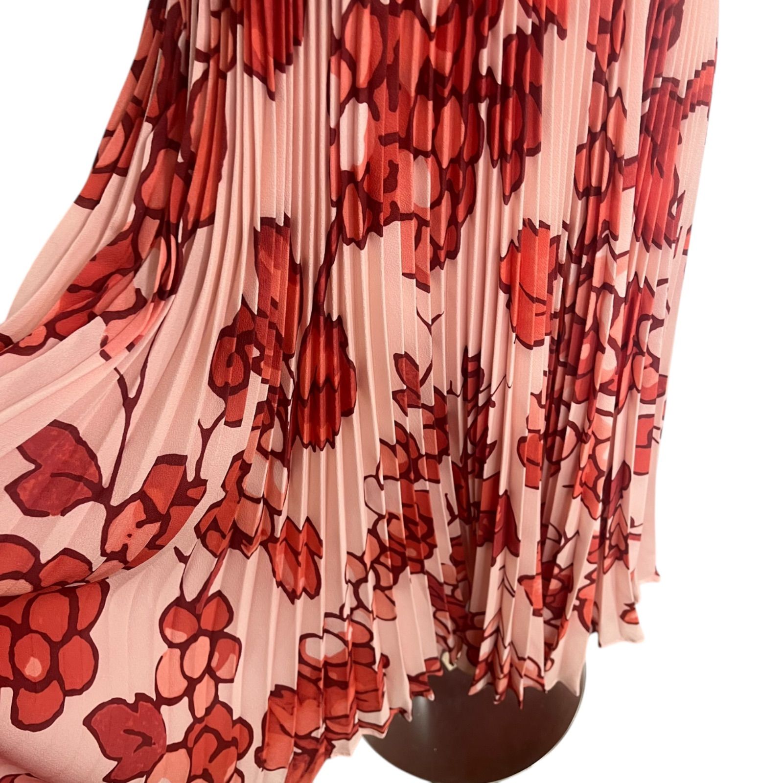 美品 エトロ ETRO プリーツ 花柄 ロング ワンピース 42、L、11号 美品 エトロ ETRO プリーツ 花柄 ロング ワンピース 42、L、11号