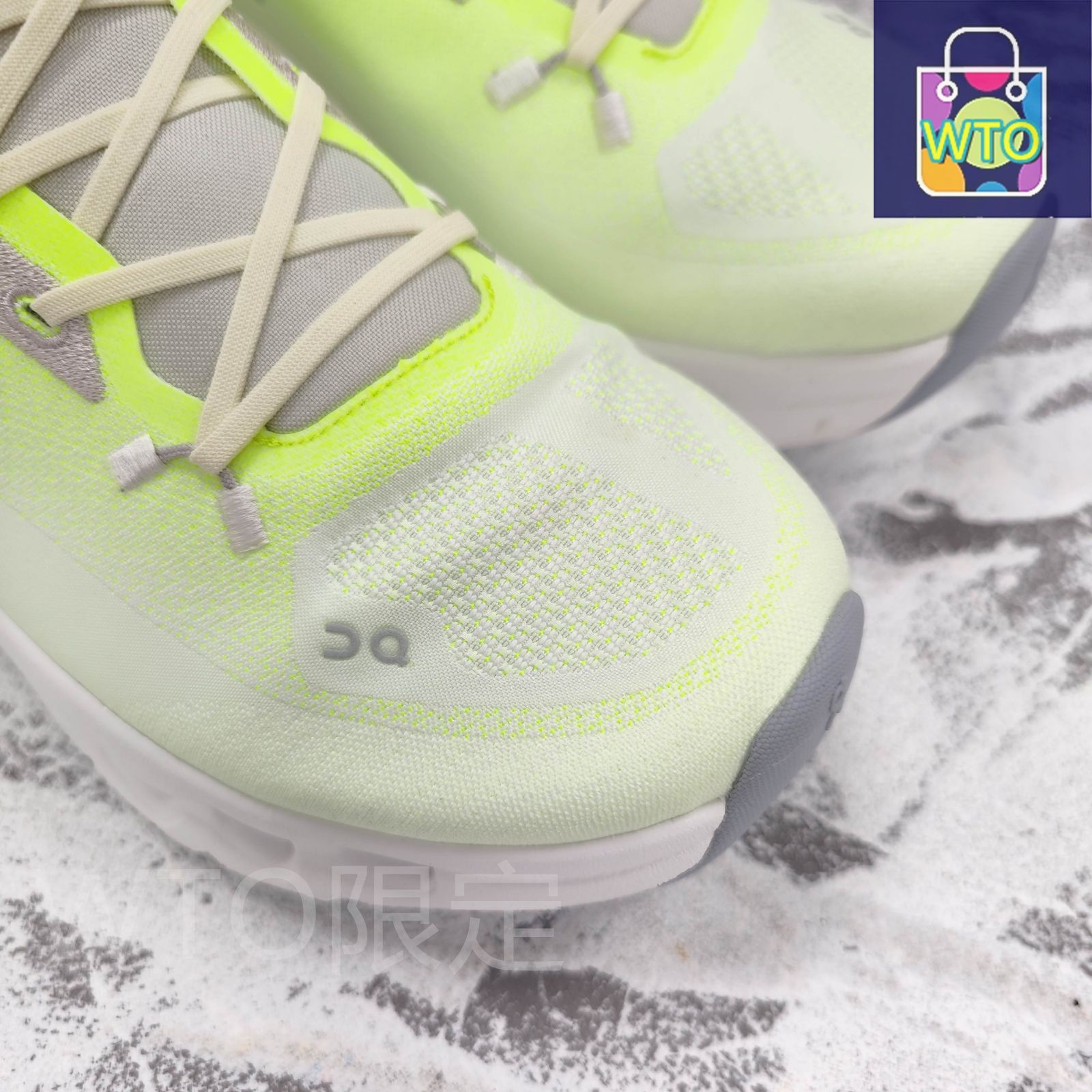 ON Cloudtilt（クラウドティルト）ホワイト グリーン スニーカー