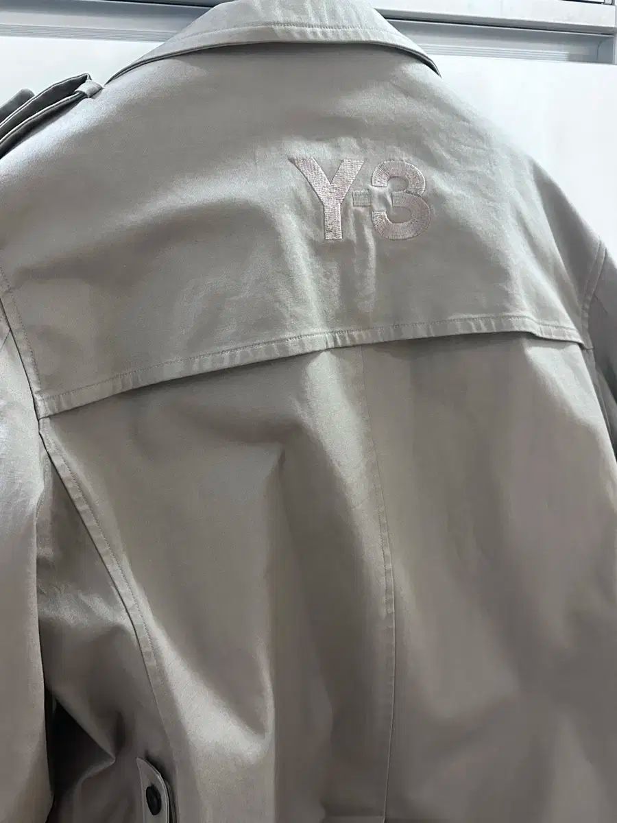 トレンチジャケット