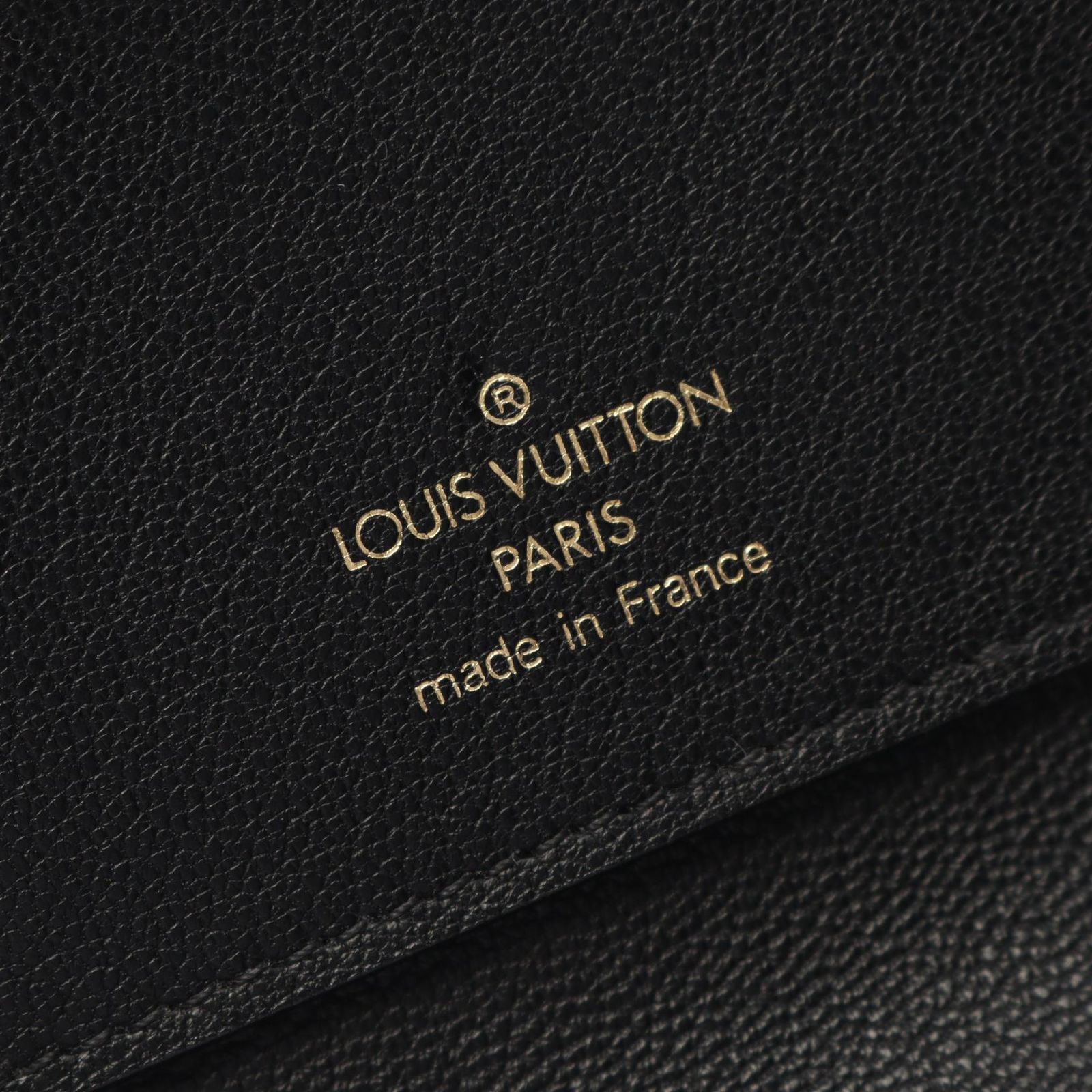 VUITTON