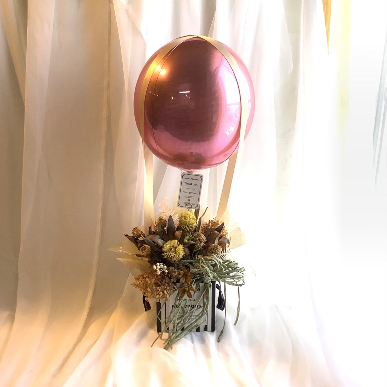 幸せを呼ぶ実  ブッダナッツ(小さめ)【ピンク×水色  ベイビーカラーアレンジ】 幸せを呼ぶ実 ブッダナッツ(小さめ)【ピンク×水色 ベイビーカラー