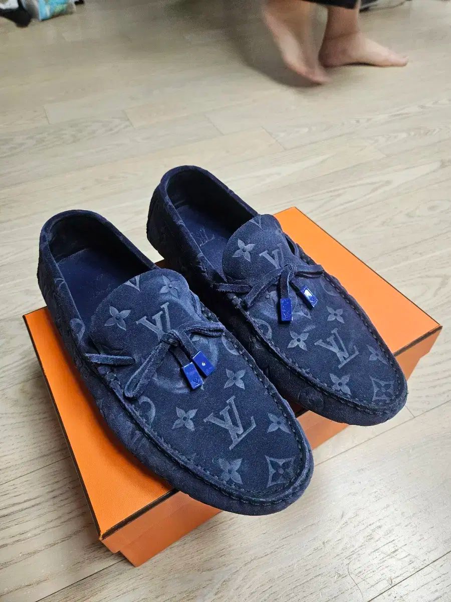 Louis Vuitton ルイヴィトン スエードローファー s レベル サイズ 6 5 255 260