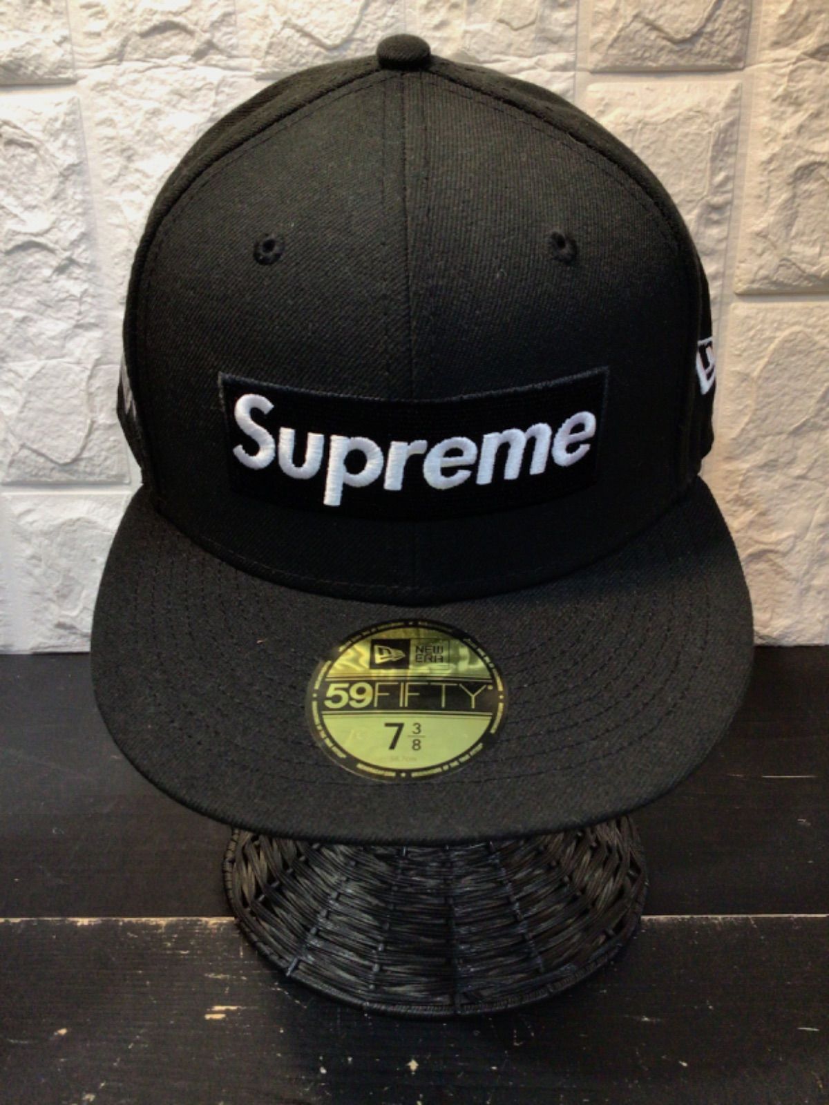 NEW ERA × Supreme 59FIFTY Money BOX LOGO CAP - メルカリ