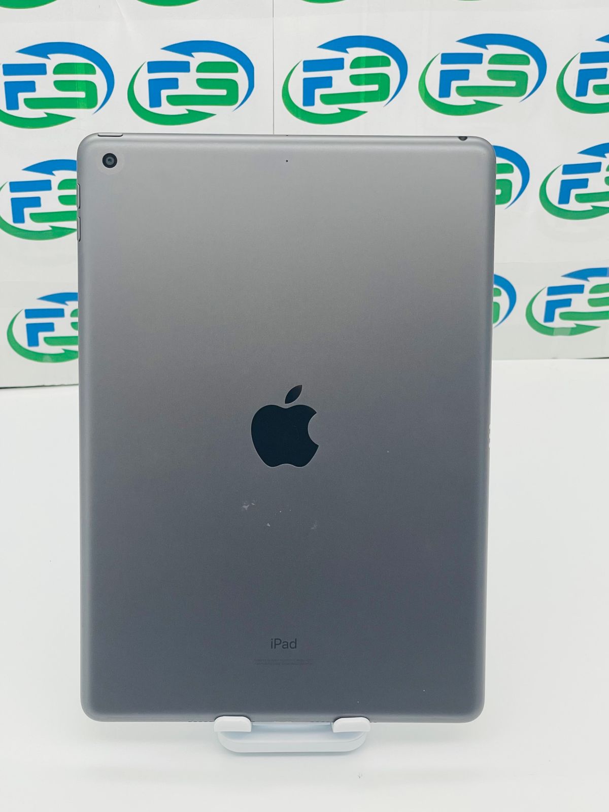 iPad 第7世代 Wi-Fi 32GB スペースグレイ MW742J/A 送料無料