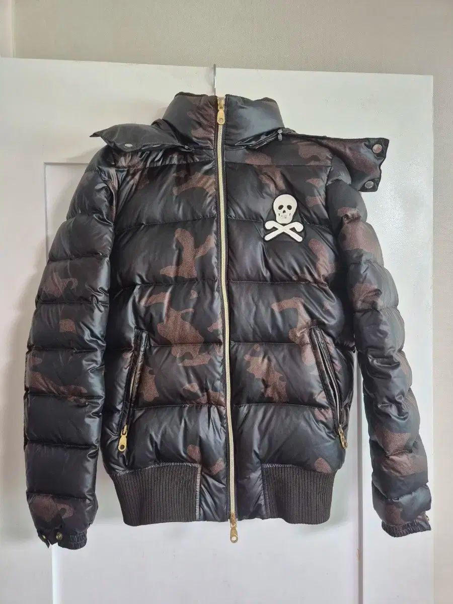 MARK u0026 LONA(マークアンドロナ) ゴルフ レディース ダウン 90 サイズ