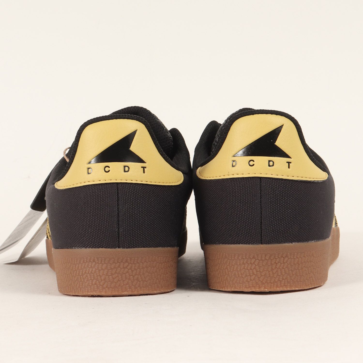 新品】DESCENDANT ディセンダント サイズ:28.5cm / 23AW adidas 新品】DESCENDANT ディセンダント サイズ:28.5cm / 23AW adidas