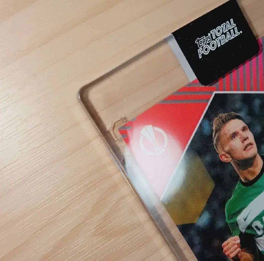 TOPPS