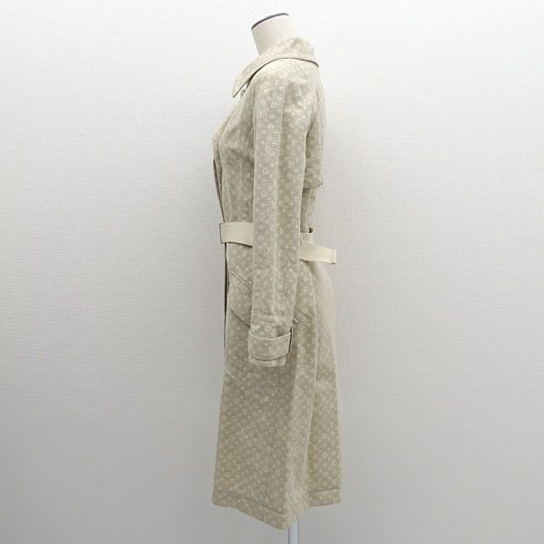 LOUIS VUITTON / ルイヴィトン ◆モノグラム トレンチコート ジャケット ベルト付 ベージュ SIZE：36 RW071W WKCO01C2M 【中古】 LOUIS VUITTON / ルイヴィトン ◇モノグラム トレンチコート