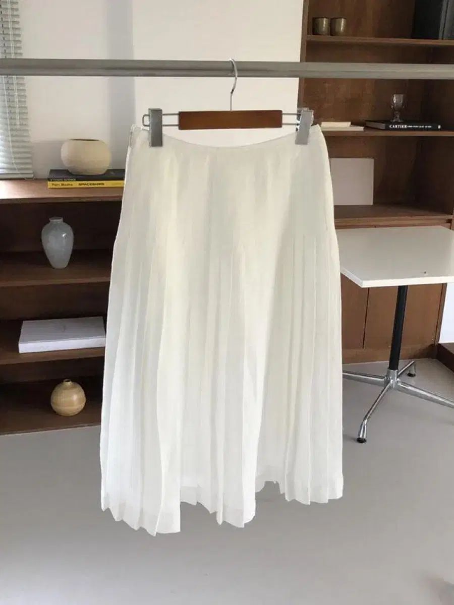 pleats skirt