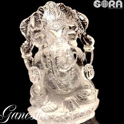 １点物　ガネーシュヒマール産水晶　象の置物 1点物ガネーシュヒマール産水晶象の置物