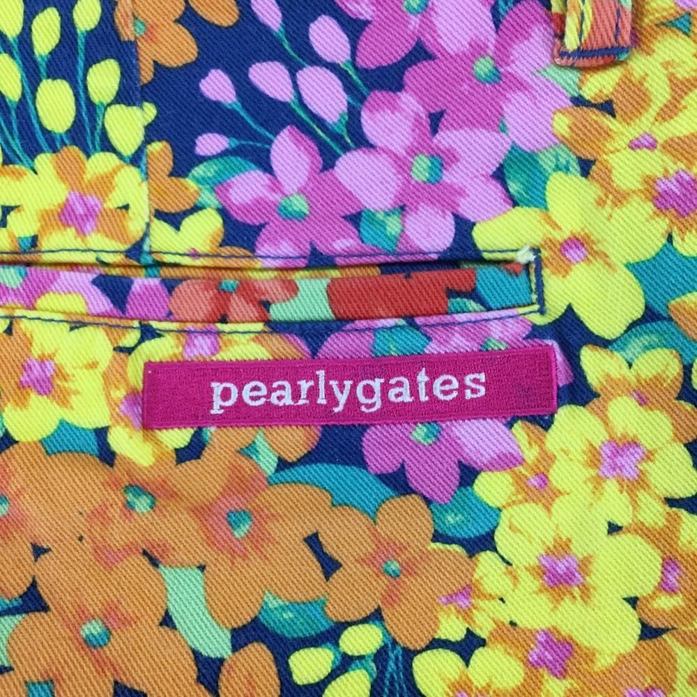 PEARLY GATESパーリーゲイツ 花柄ショートパンツ 美品　カラフル PEARLY GATES パーリーゲイツ ハーフパンツ 花柄 メンズ