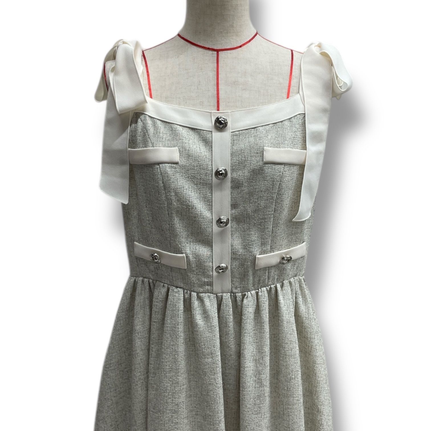 【新品タグ付】herlipto ワンピース　ドレス　M 新品タグ付】herlipto ワンピース ドレス M