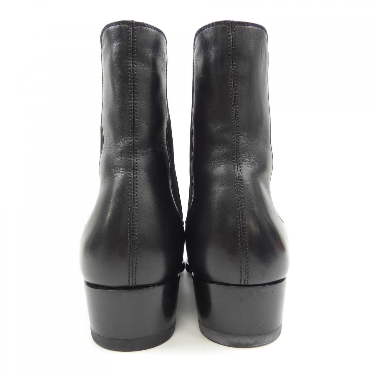 サンローラン　黒　ショートブーツ　レザー SAINT LAURENT/サンローラン】 ワイアット ハーネス ショートブーツ