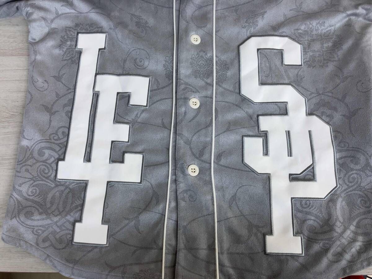  LFYT × SAMPLES ラファイエット ズ コラボ SUEDE BASEBALL SHORT スウェードベースボールシャツ グレー 総柄 薔薇 XL ユニフォーム(練習着) ウェア