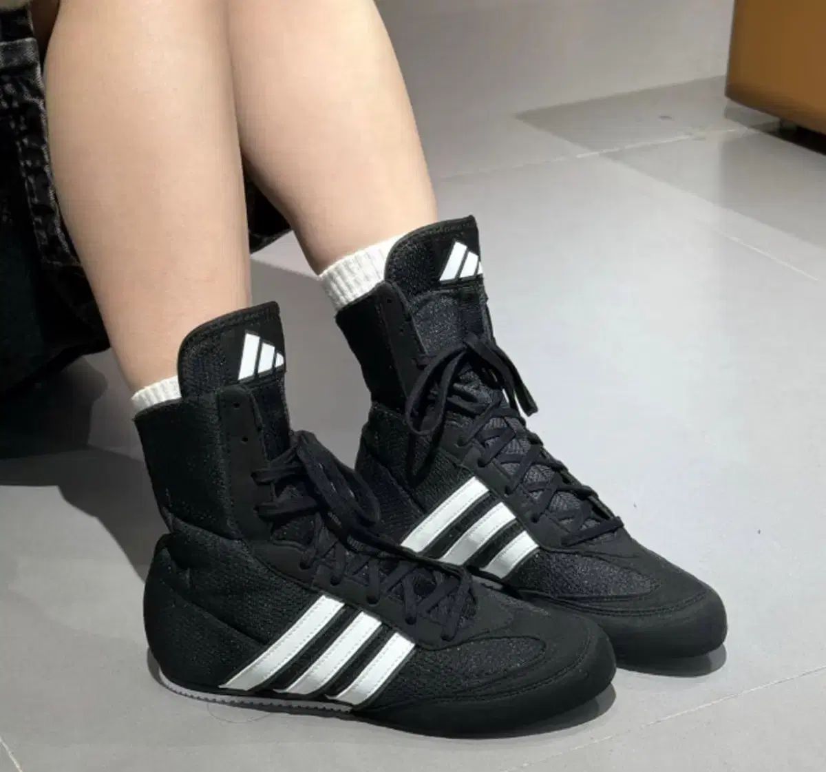 ボクシングシューズ アディダス BOXHOG3 F99921 ボクシングシューズ