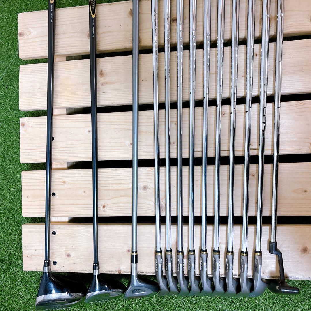 22.コブラ 初心者オススメ ゴルフクラブ キャディーバッグ スタンド式