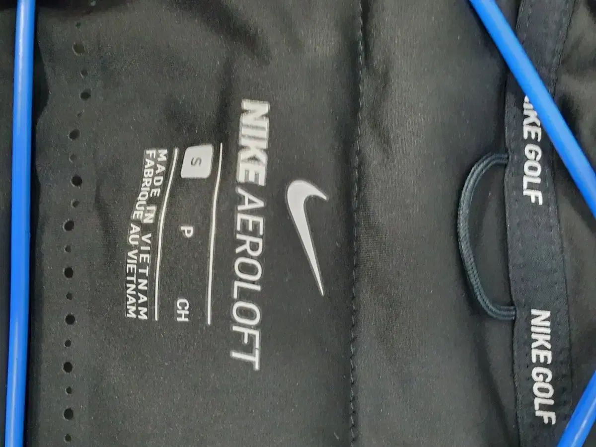 ベスト ブラック