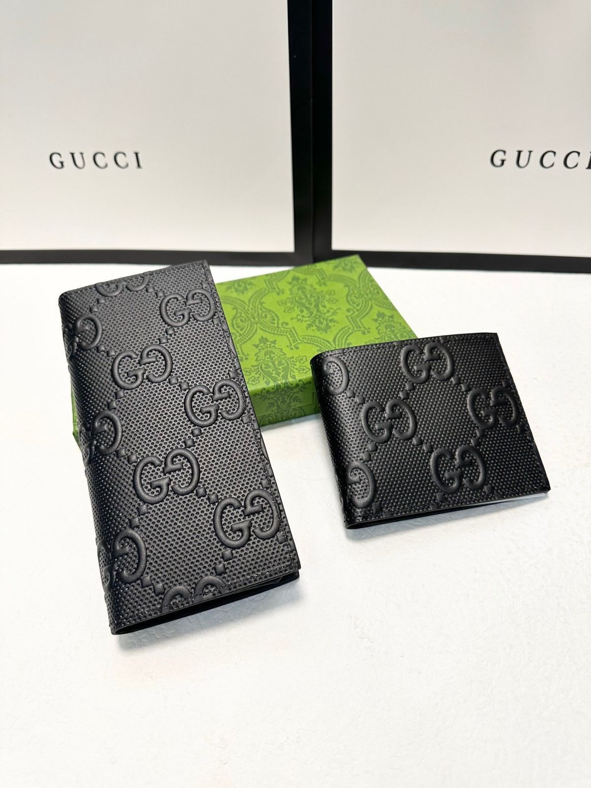 GUCCIグッチ 財布 超マルチキャリー 新型メンズロング ショート 二つ折り | ♥品