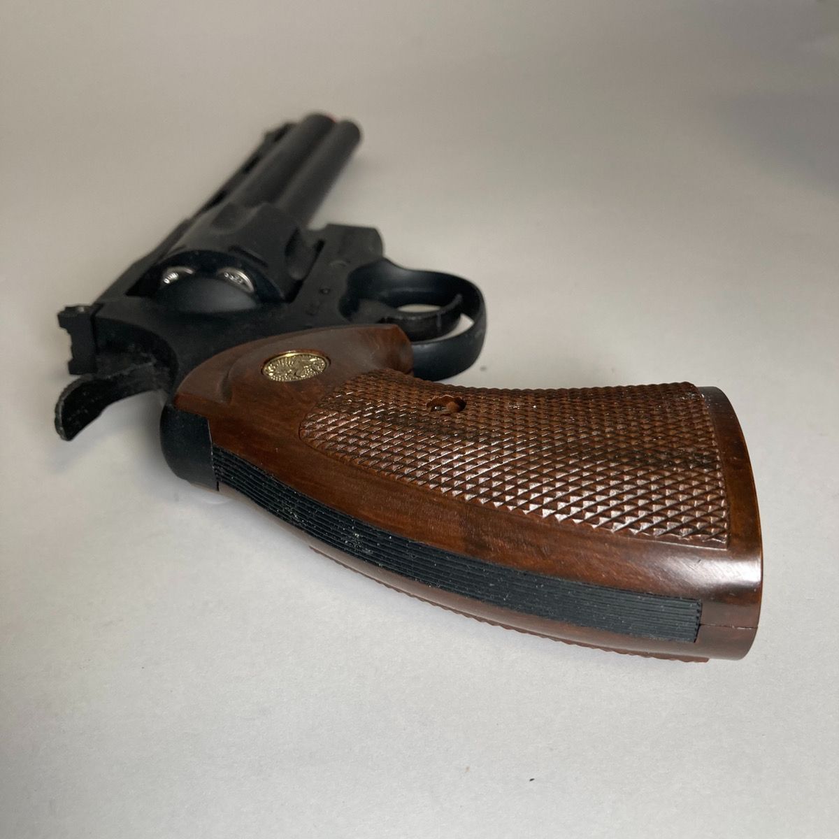 中古品】 東京マルイ コルトパイソン .357マグナム 6インチ ガス