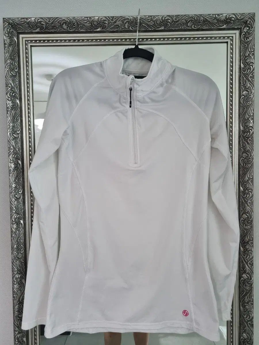 LIJA 白 ハーフジップ 長袖 Tシャツ S テニスウェア長袖白の選び方ページ