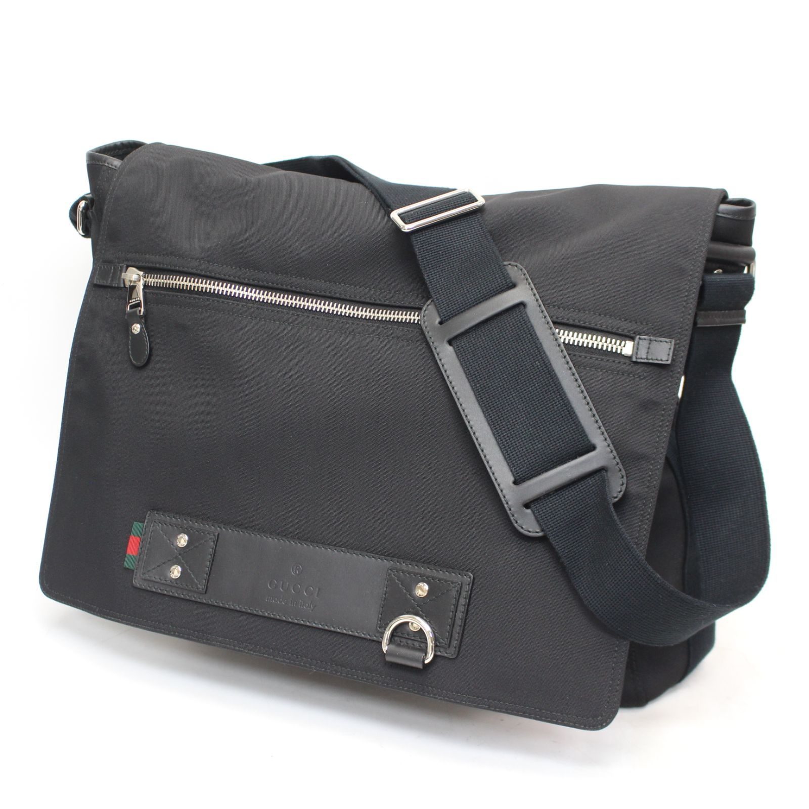 IS657)【美品】GUCCI グッチ ショルダーバッグ 斜め掛け