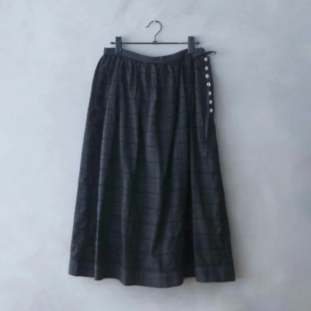 MAGALI | ガーメントダイ・コットンレース・サイドボタン