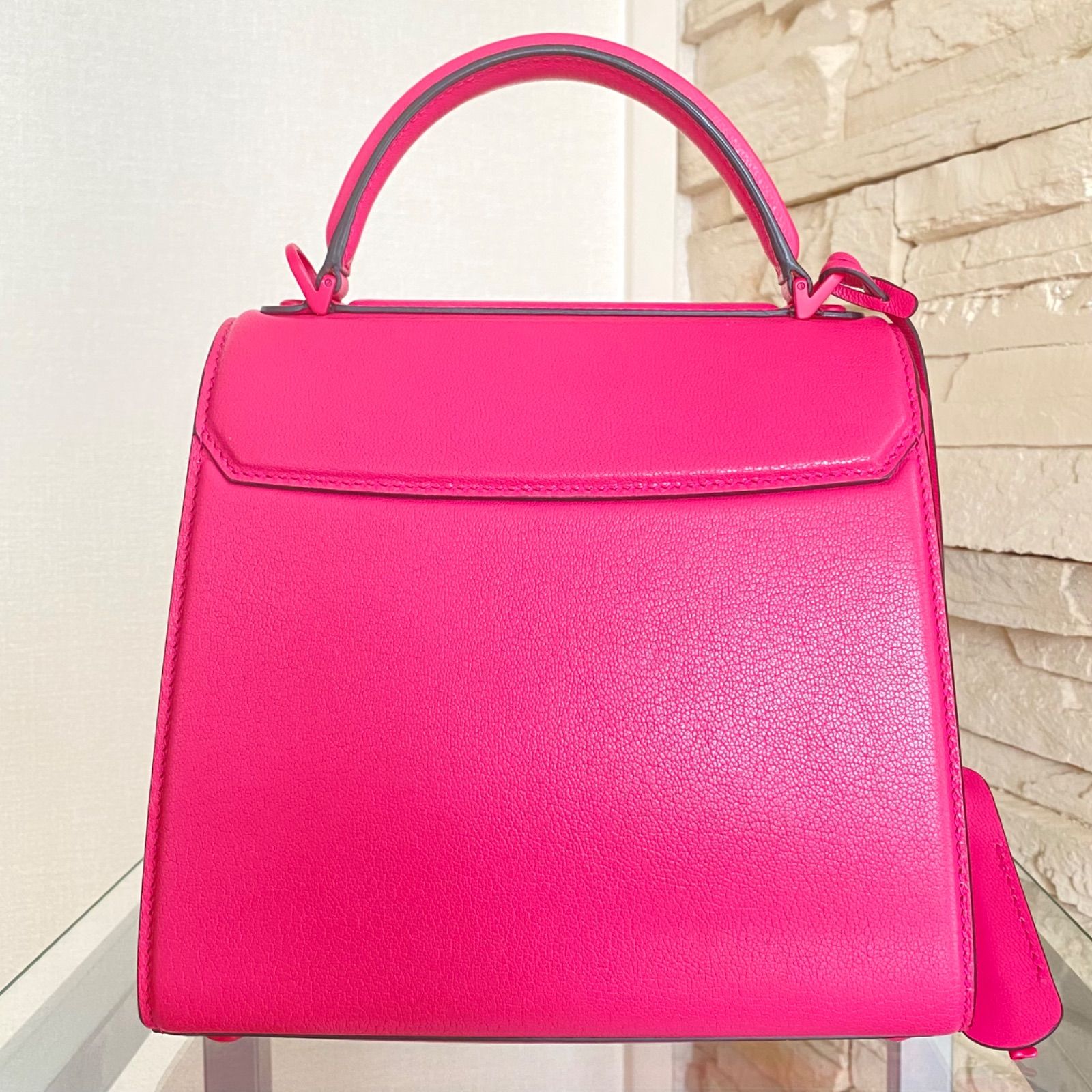 【新品・未使用】フェラガモ Boxyz ミディアム　ショルダーバッグ　ピンク Salvatore Ferragamo - 【新品・未使用】フェラガモ Boxyz