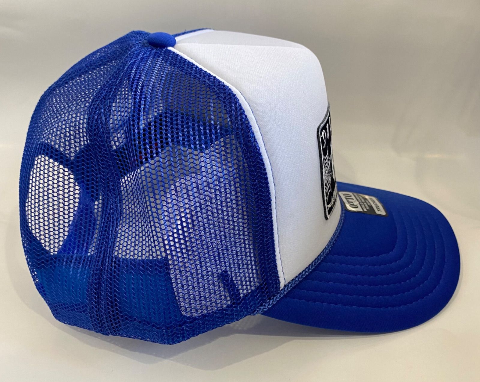 正規品 CORTEIZ 水色 メッシュキャップ uk us drip corteiz メッシュ