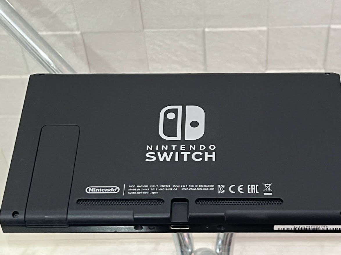 Switch 旧型　本体のみ　2019年製 Yahoo!オークション - 1円～ 動作良好 2019年製 初期型 旧型