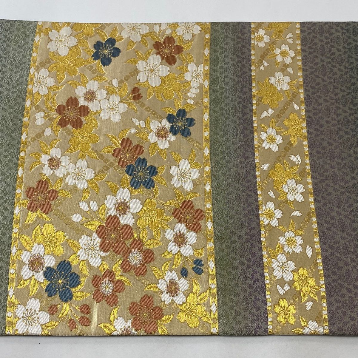 袋帯 美品 秀品 桜 横段 箔 ベージュ 六通 正絹 【中古】 - メルカリ