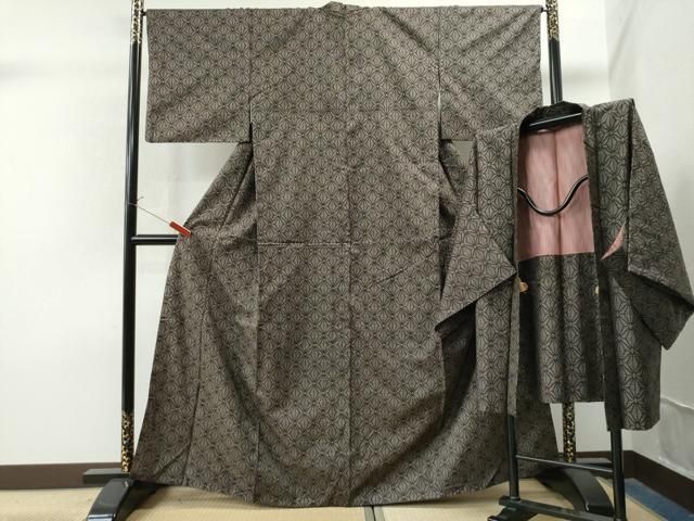 平和屋着物●本場大島紬　7マルキ　麻の葉文様　正絹　逸品　未使用　CAAY4891ut 平和屋着物○本場大島紬 アンサンブル 7マルキ 麻の葉文様 正絹 逸品