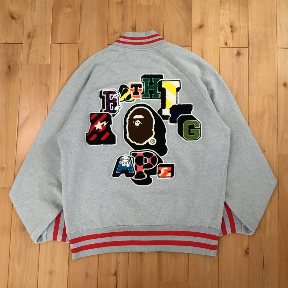 【新品・未使用】A BATHING APE スウェットスタジャン　110cm BAPE LOGO スウェット スタジャン Sサイズ a bathing ape sweat
