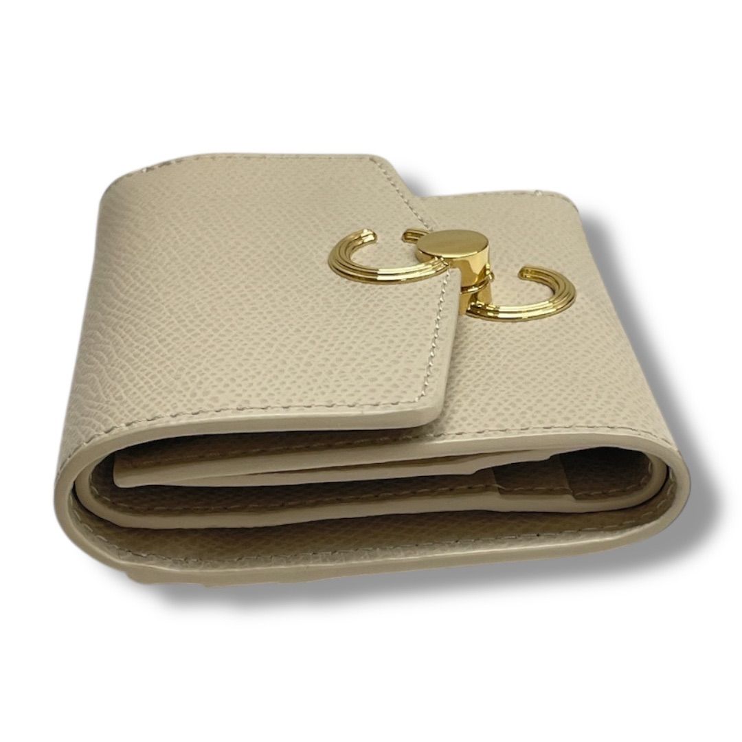 【CAFUNE】Double-Cウォレット三つ折り財布 Cafuné - Double-C Wallet - Tan