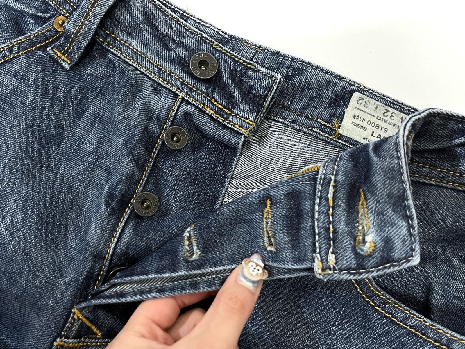 高い買取 DIESELディーゼルLARKEE-T▽テーパードデニム▽W28約82cm