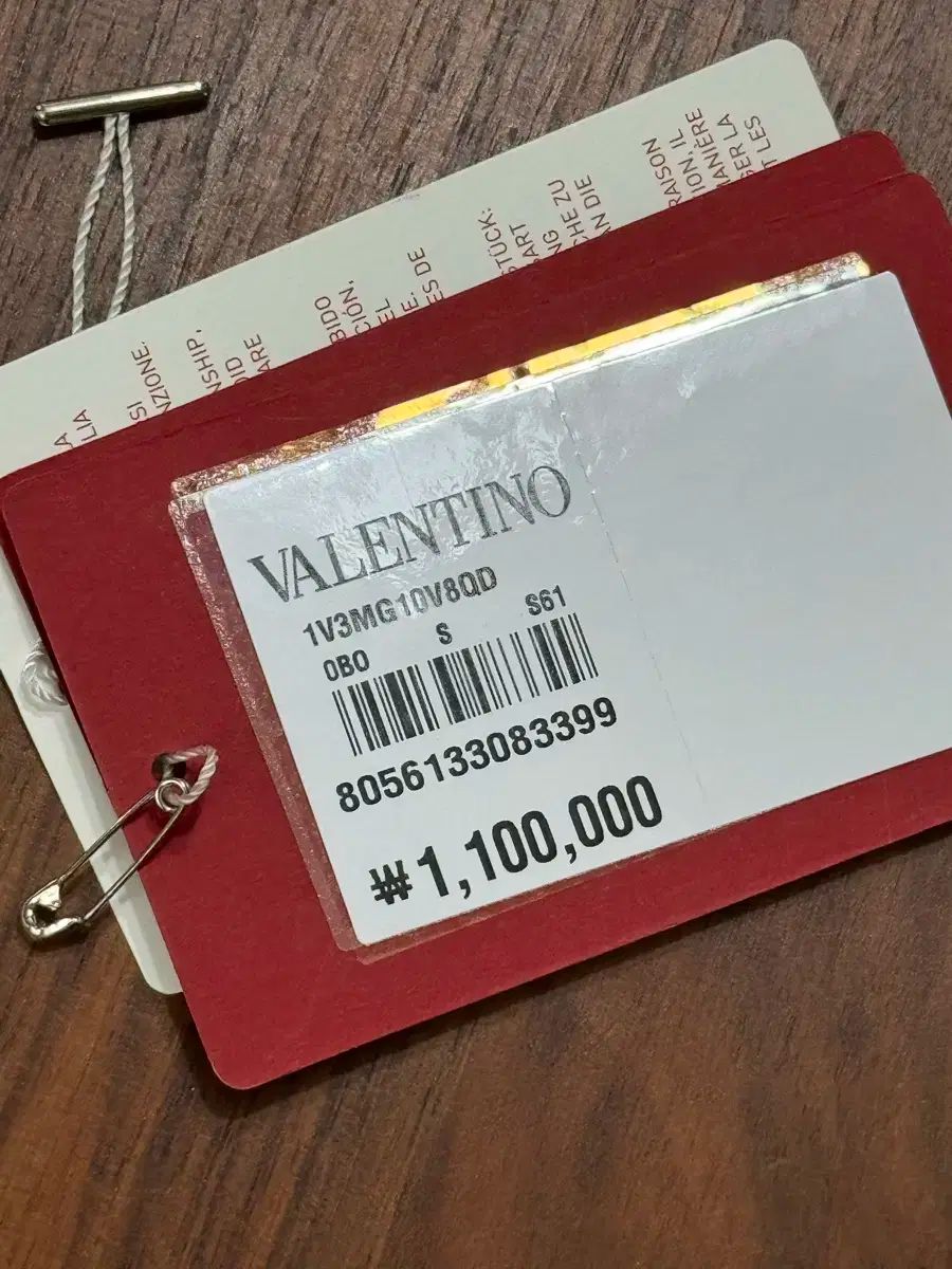  Valentino ヴァレンティノ スタッズ 半袖 55 サイズ 半袖(Tシャツ) Tシャツ カットソー