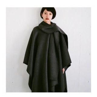 645y* クラネ CLANE 大判 ウール混 ケープコート