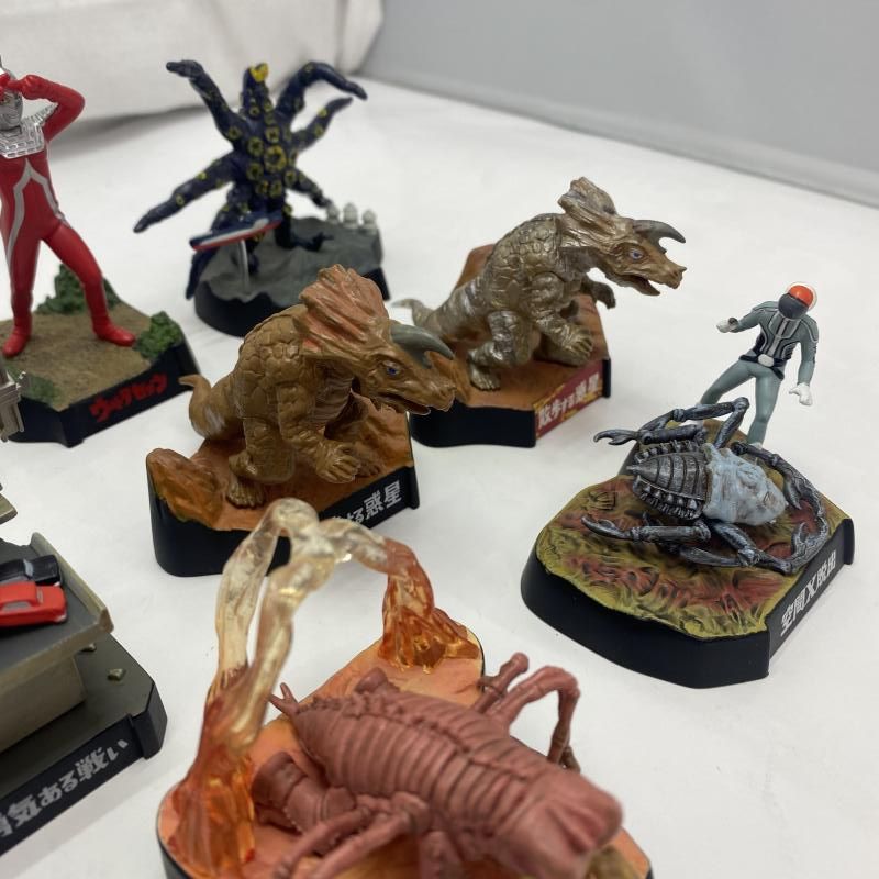 中古】現状品)ｳﾙﾄﾗ怪獣名鑑 ｳﾙﾄﾗｾﾌﾞﾝ編2 11種ｾｯﾄ[91] - メルカリ