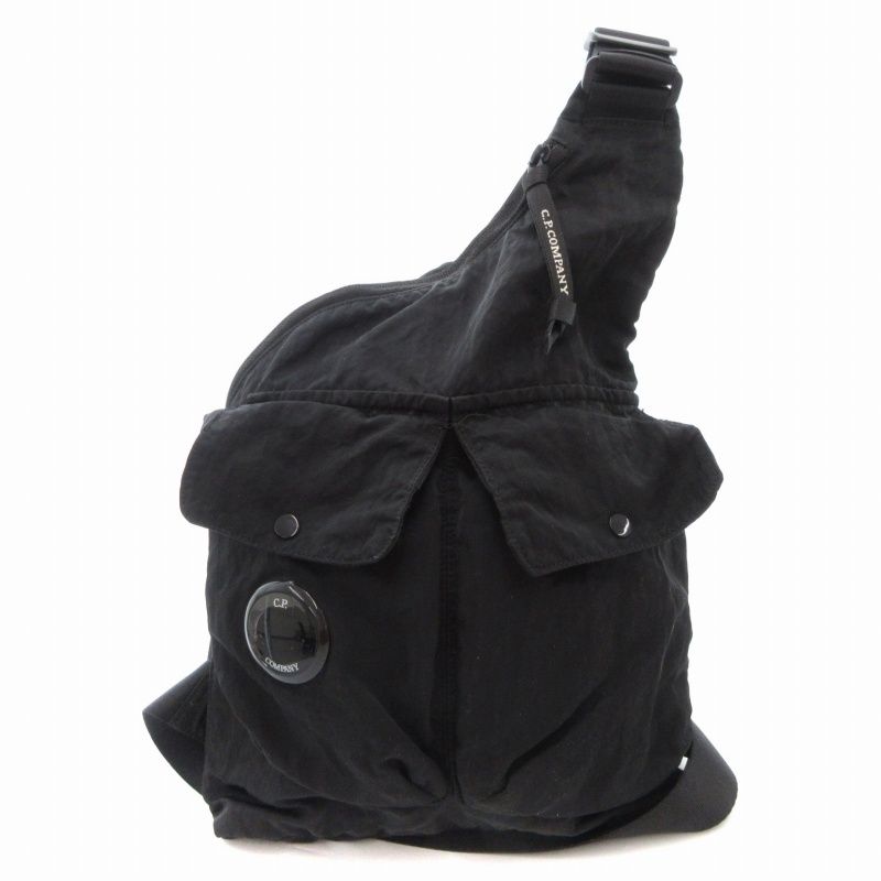 cp company シーピーカンパニー レンズショルダーバッグ ブラック C.P. Company☆レンズワッペン ボディ・ショルダーバッグ (C.P.