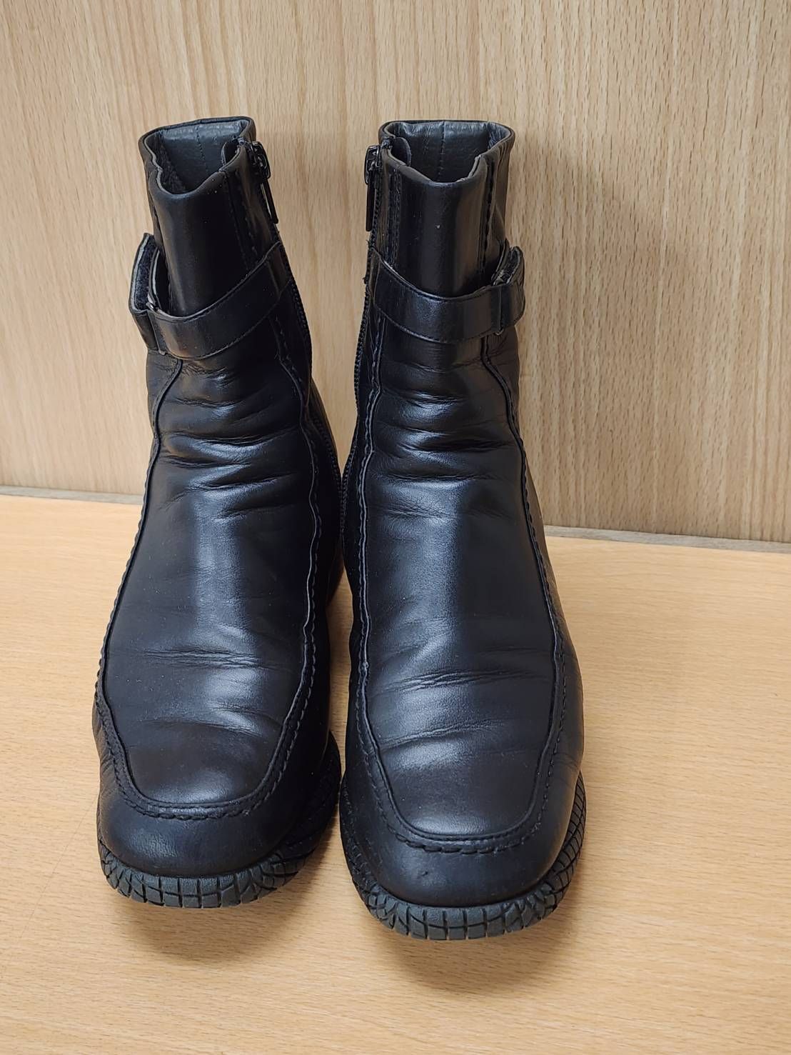 New Balance ニューバランス ◆ レザー ショートブーツ ベージュ 24.5cm チャッカ 軽量 ABZORBラバーソール スニーカー シューズ ◆A-1 New Balance - ニューバランス ショートブーツ スエード レザー ニット