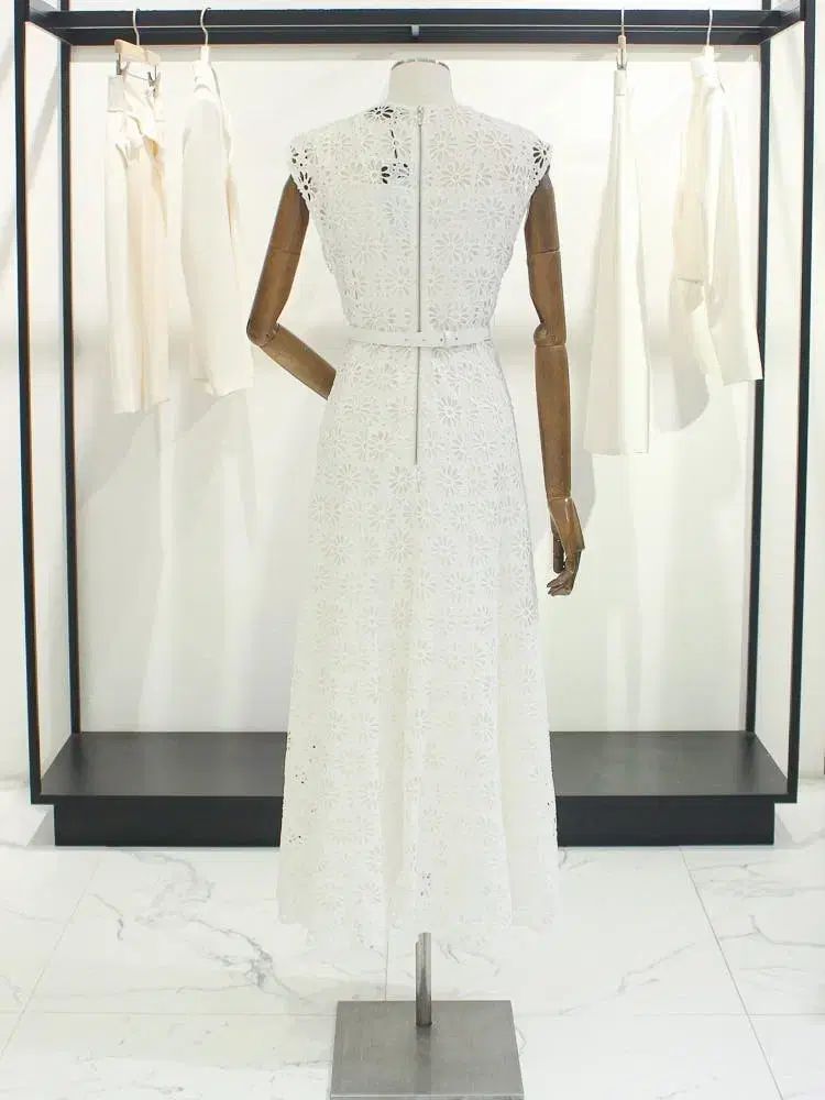 MOJO.S.PHINE モジョエスピン パンチング レース マキシ ワンピース