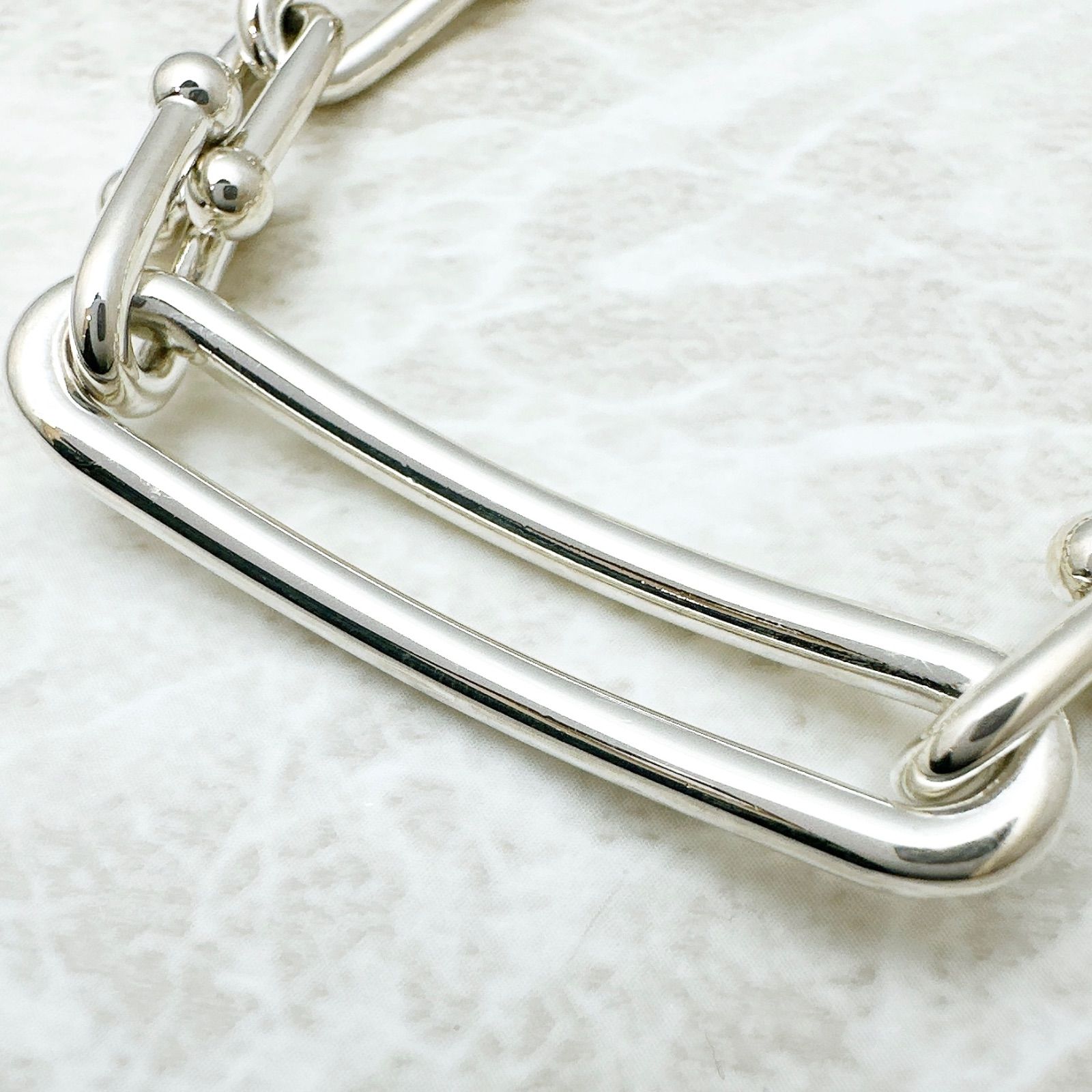 美品?Tiffany＆Co. ハードウェア オーバル リンク ミディアム シルバー