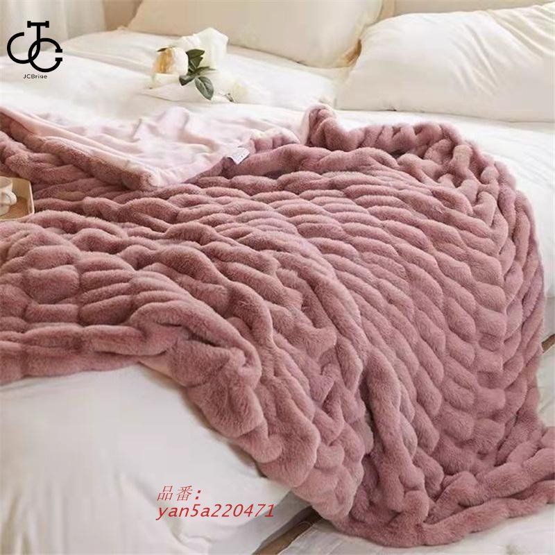 毛布 ブランケット ボリューム たっぷり 暖かい なめらか 寝具 お昼寝掛布団 ふわふわ 防寒 あたたかい 大判 軽量 抗菌防臭 ひざ掛け yan5a220471