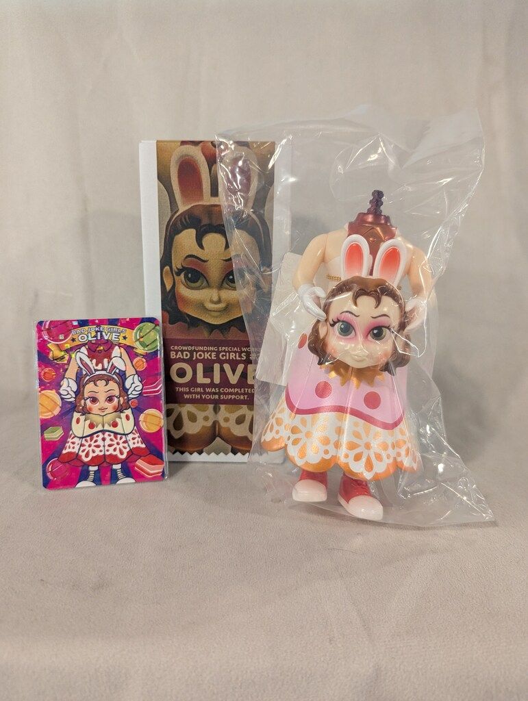 KIKKAKE TOY CROWDFUNDINC SPECIAL WORLS BAD JOKE GIRLS OLIVE 肌色成型/ピンク/赤白塗装